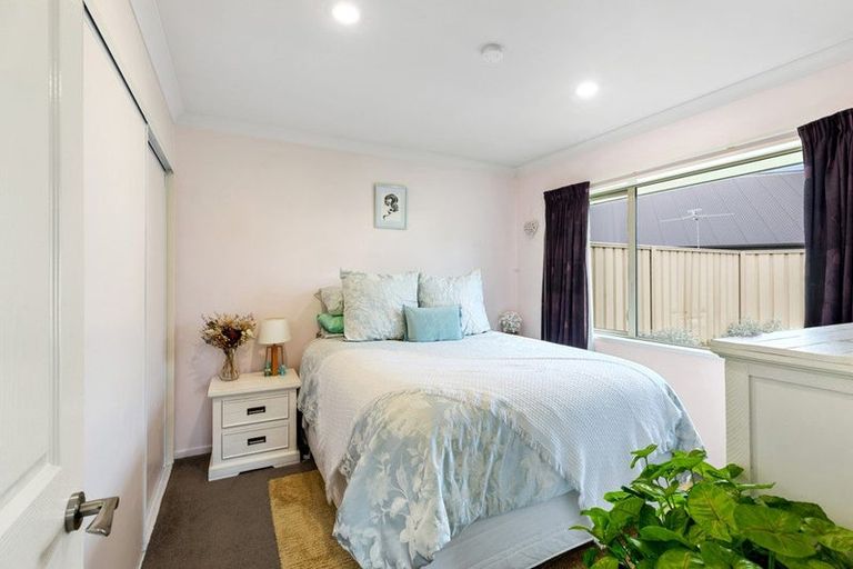 Photo of property in 28 Devine Drive, Rolleston, Christchurch, 7678