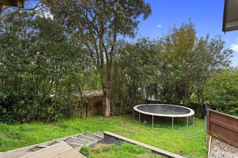 Photo of property in 16 Kintara Drive, Massey, Auckland, 0614