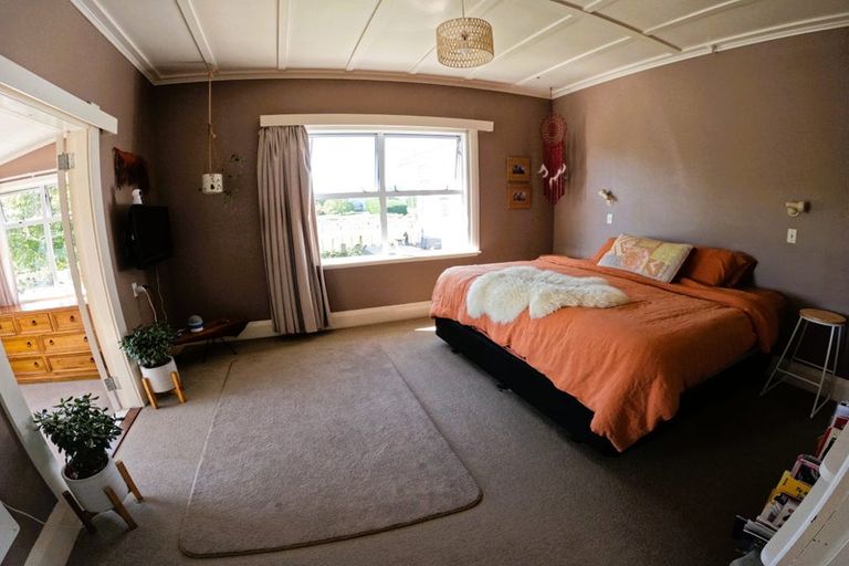 Photo of property in 1915 State Highway 2, Waipukurau, 4275