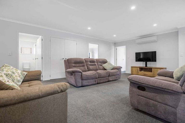 Photo of property in 5a Westland Road, Tuakau, 2121