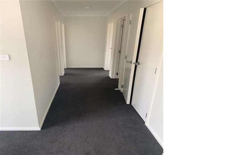 Photo of property in 11 Navy Lane, Papamoa, 3118