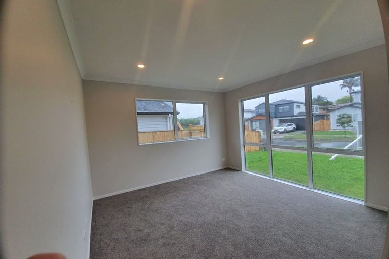 Photo of property in 14 Francesco Drive, Karaka, Papakura, 2113