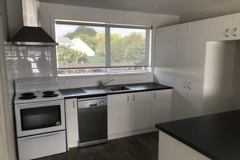 Photo of property in 145 Grahams Road, Burnside, Christchurch, 8053