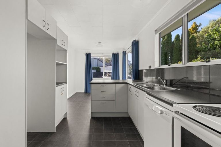 Photo of property in 95a King Street, Taradale, Napier, 4112