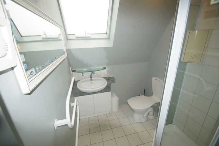 Photo of property in 6/32 Cranmer Square, Christchurch Central, Christchurch, 8013