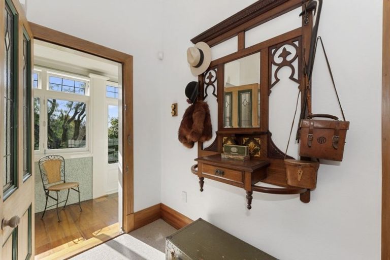 Photo of property in 18 Boundary Road, Claudelands, Hamilton, 3214