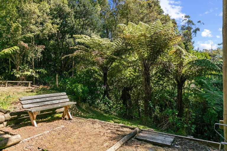 Photo of property in 37 Autumn Avenue, Glen Eden, Auckland, 0602