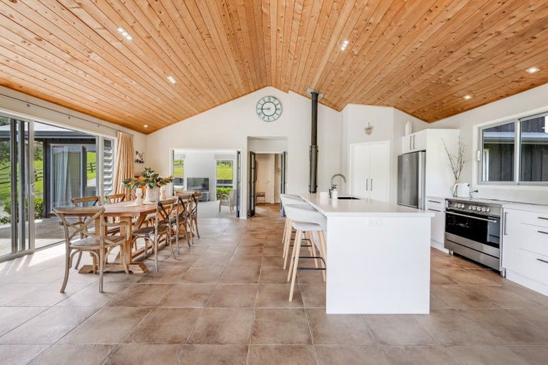 Photo of property in 167 Holdens Road, Clevedon, Papakura, 2585