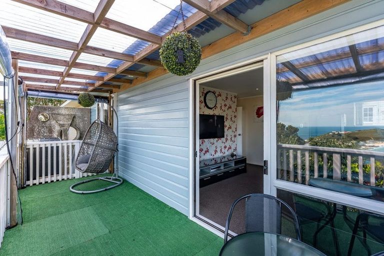 Photo of property in 16 Southgate Road, Southgate, Wellington, 6023