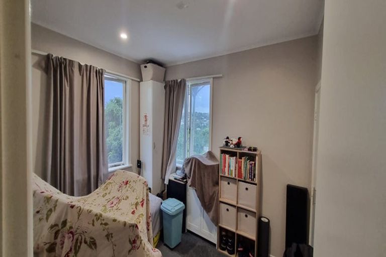 Photo of property in 17c Arran Road, Browns Bay, Auckland, 0630