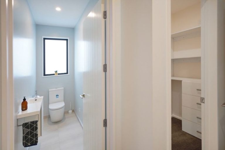 Photo of property in 2 Gerard Place, Rangiora, 7400