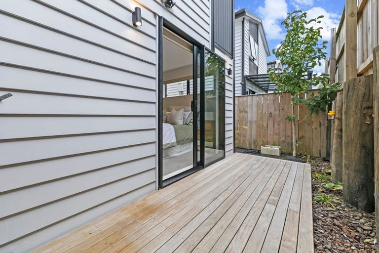 Photo of property in 59b Redwood Drive, Massey, Auckland, 0614