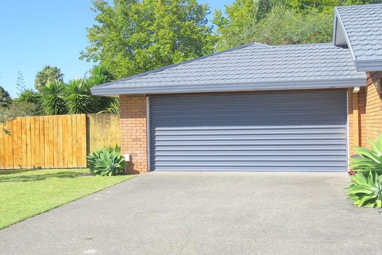 Photo of property in 24 Tait Street, Te Kamo, Whangarei, 0112