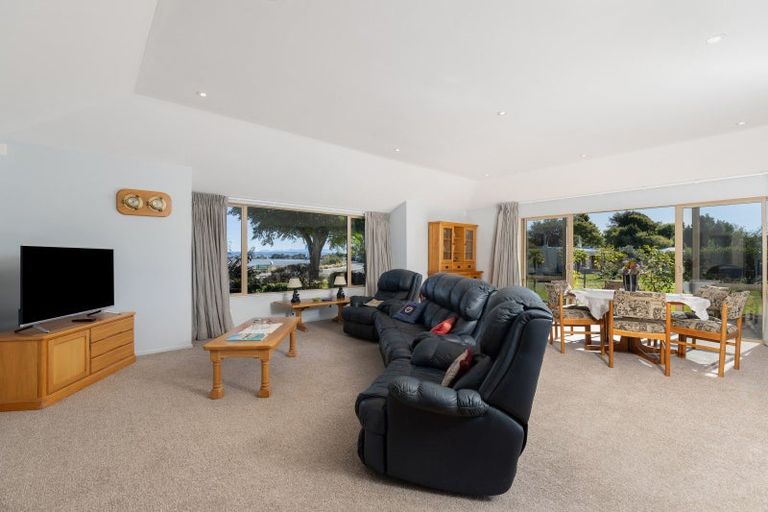 Photo of property in 50 Hoult Crescent, Monaco, Nelson, 7011