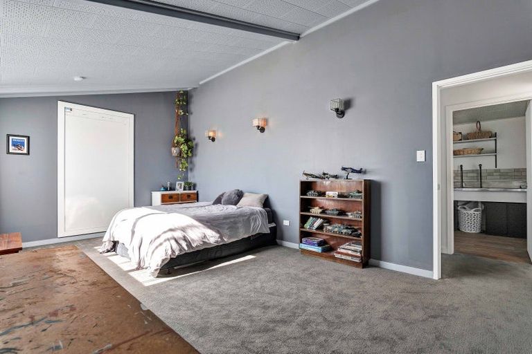 Photo of property in 42b Flint Road West, Stratford, 4332