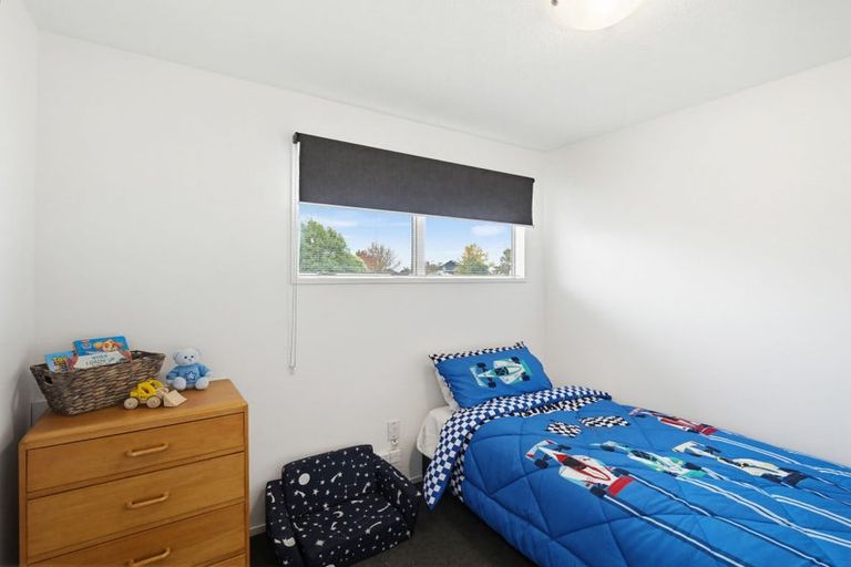 Photo of property in 14 Brogar Place, Casebrook, Christchurch, 8051