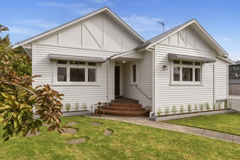 Photo of property in 24 Twelfth Avenue, Tauranga South, Tauranga, 3112