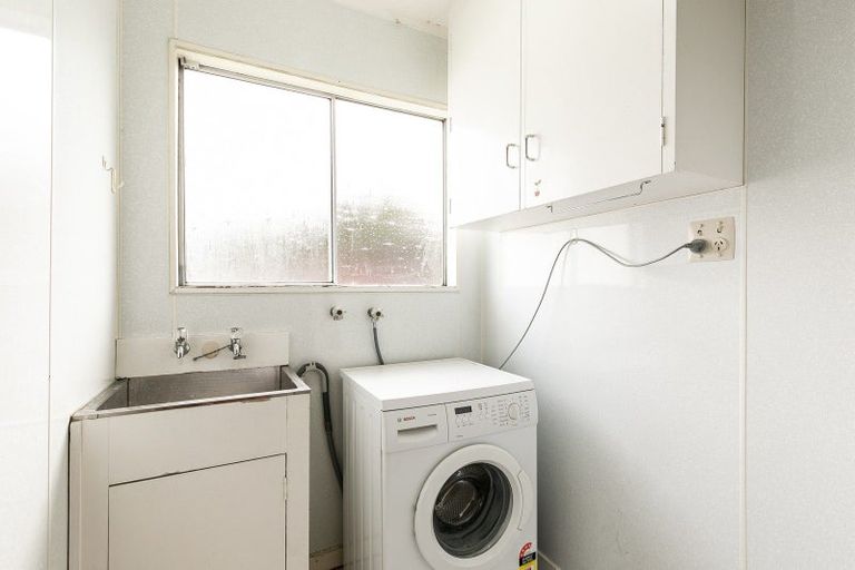 Photo of property in 46f2 Maupuia Road, Miramar, Wellington, 6022