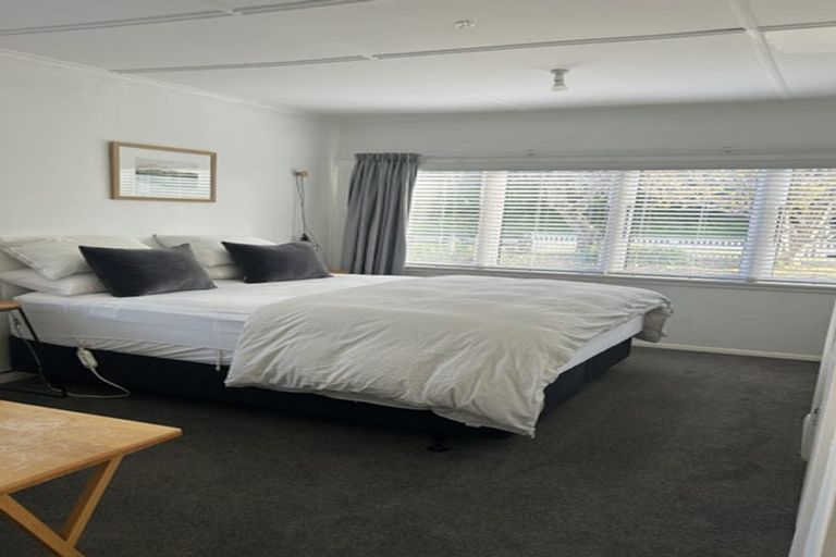 Photo of property in 50 Matatua Road, Raumati Beach, Paraparaumu, 5032