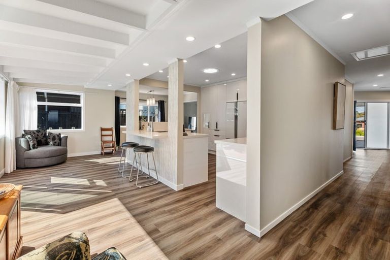 Photo of property in 60 Angelo Avenue, Howick, Auckland, 2014