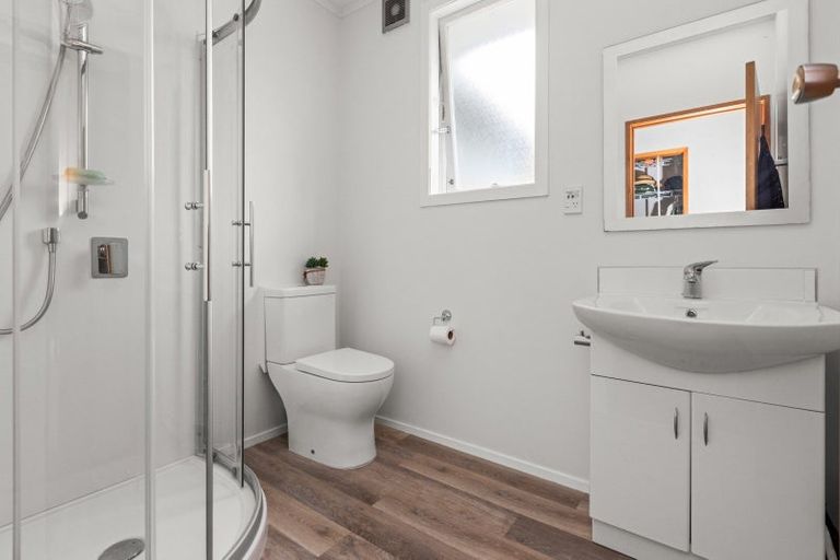 Photo of property in 140 Guppy Road, Taradale, Napier, 4112