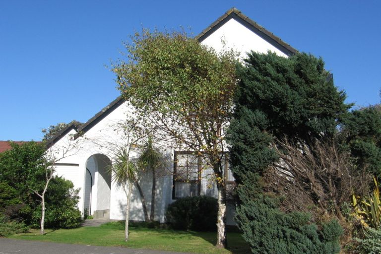 Photo of property in 8 Mallard Grove, Churton Park, Wellington, 6037