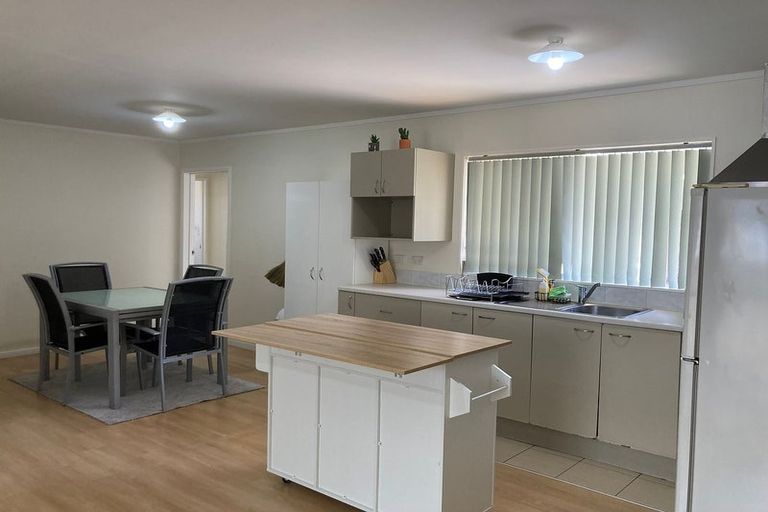 Photo of property in 55a Archibald Road, Kelston, Auckland, 0602