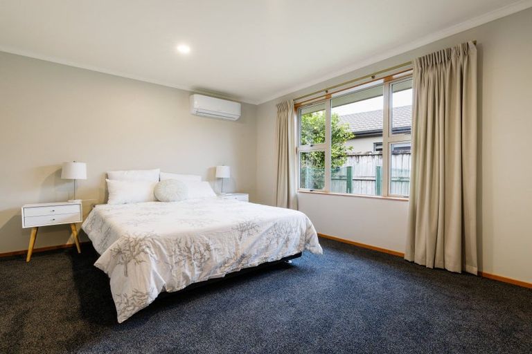 Photo of property in 18 Gibbston Close, Huntington, Hamilton, 3210