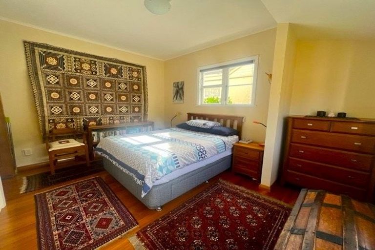 Photo of property in 10 Melvill Grove, Waterloo, Lower Hutt, 5011