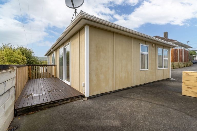 Photo of property in 9a Cheshire Street, Cannons Creek, Porirua, 5024