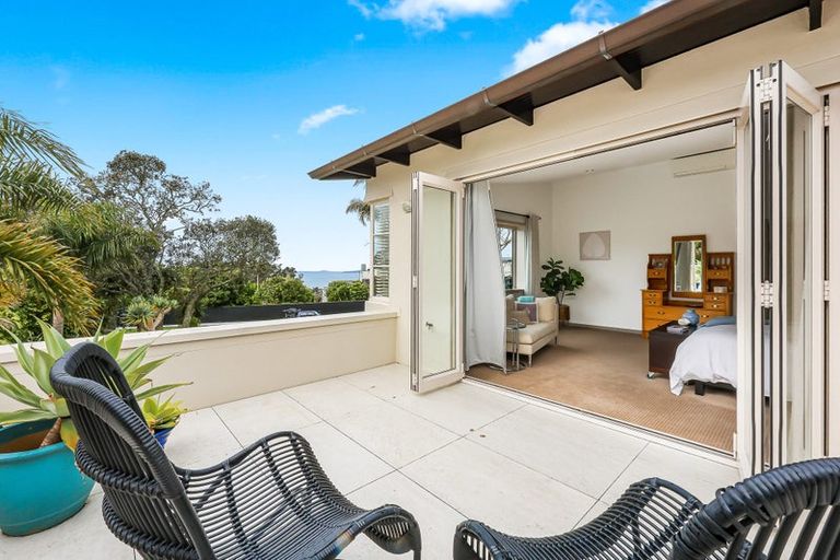 Photo of property in 2/2 Clifton Road, Hauraki, Auckland, 0622