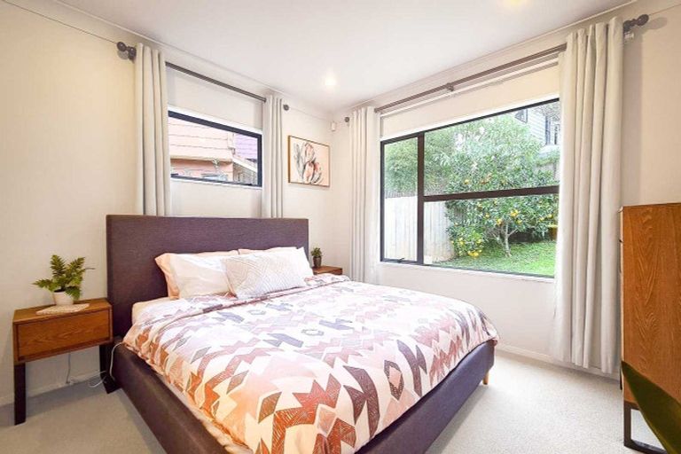 Photo of property in 49a Flaxdale Street, Birkdale, Auckland, 0626