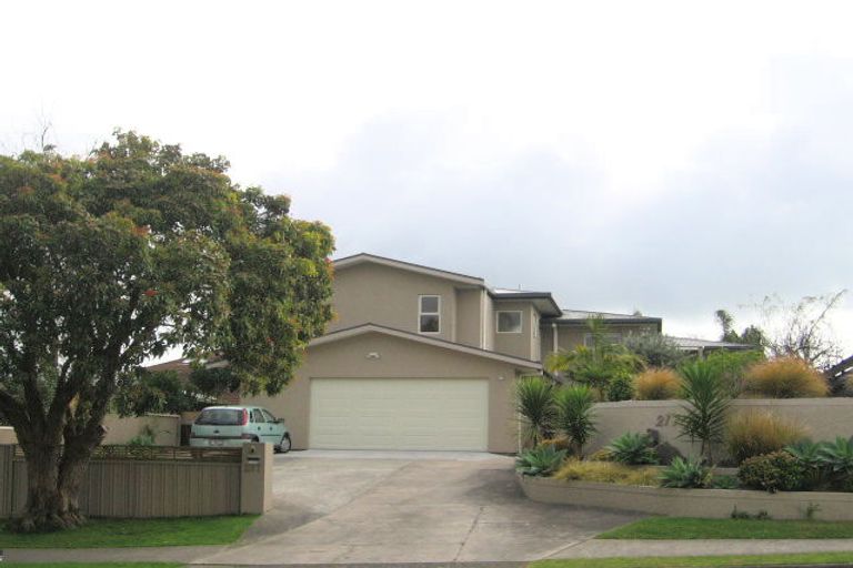 Photo of property in 217 Ngatai Road, Otumoetai, Tauranga, 3110