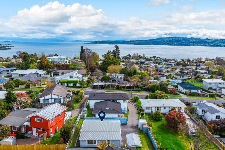 Photo of property in 38 Puriri Street, Hilltop, Taupo, 3330