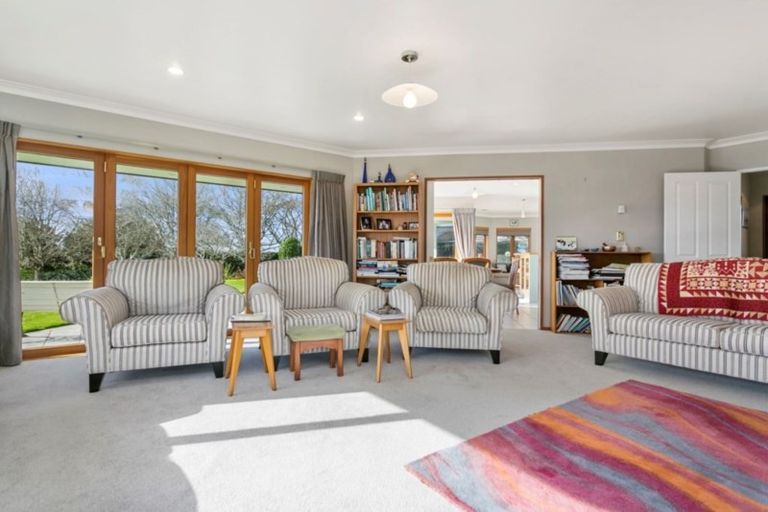 Photo of property in 2 Lawbrooke Lane, Te Awamutu, 3875