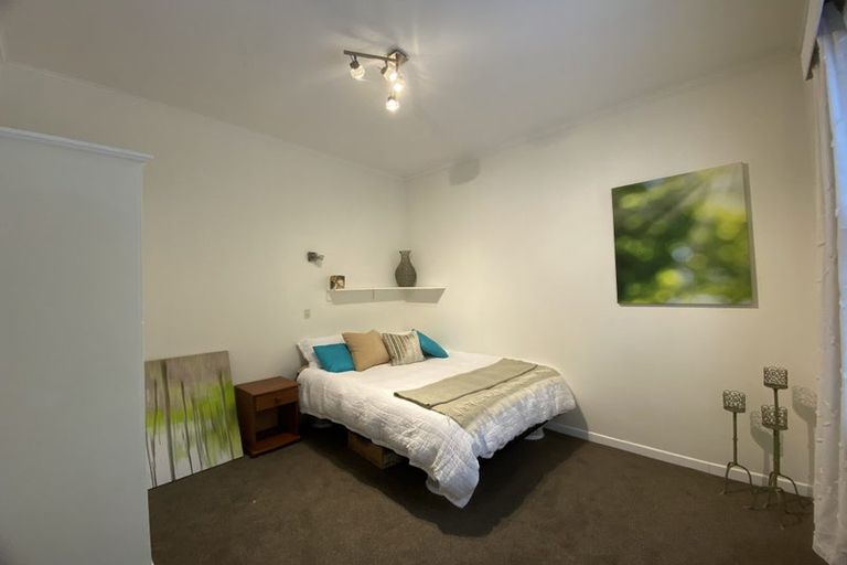 Photo of property in 57 Aurora Terrace, Kelburn, Wellington, 6012