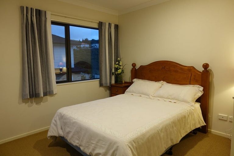Photo of property in 64 Amesbury Drive, Churton Park, Wellington, 6037