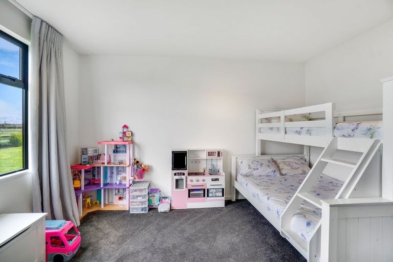 Photo of property in 97 Haymakers Crescent, Rolleston, 7614