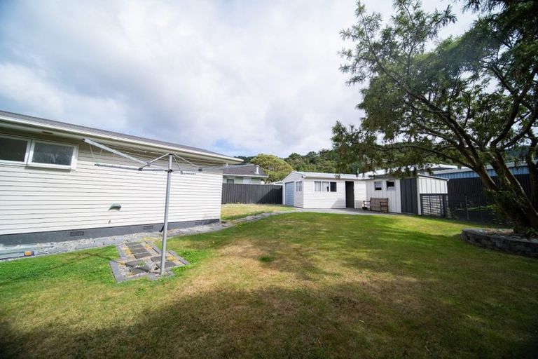 Photo of property in 18 Manutuke Street, Wainuiomata, Lower Hutt, 5014
