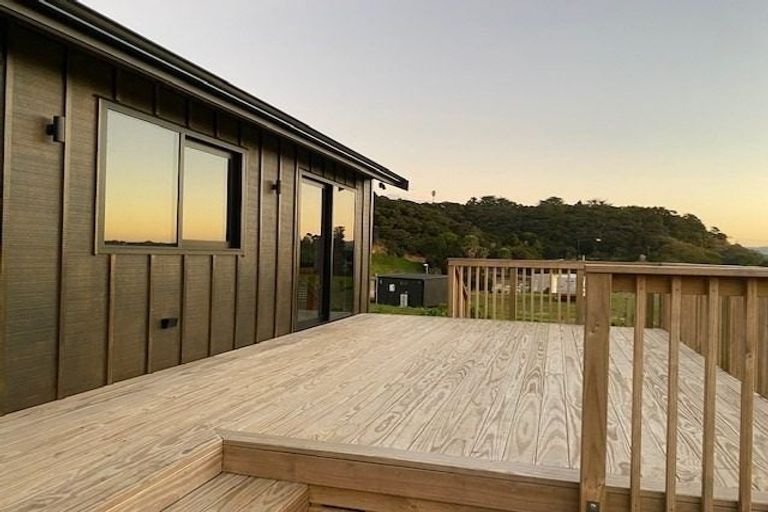 Photo of property in 1 Rihi Paea Rise, Ngunguru, 0173