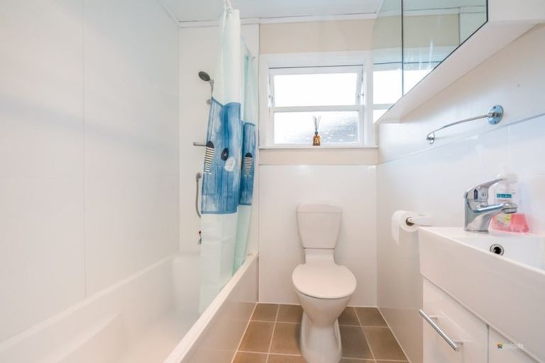 Photo of property in 22 Hyde Street, Wainuiomata, Lower Hutt, 5014