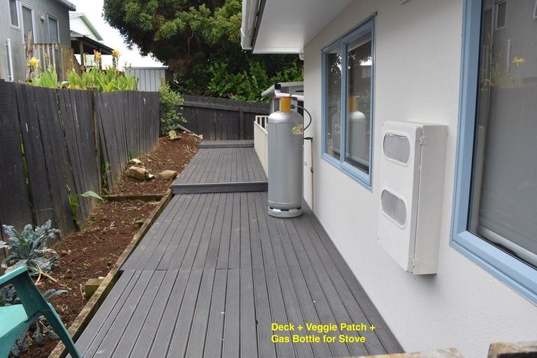 Photo of property in 1/30 Mountain Road, Mangere Bridge, Auckland, 2022