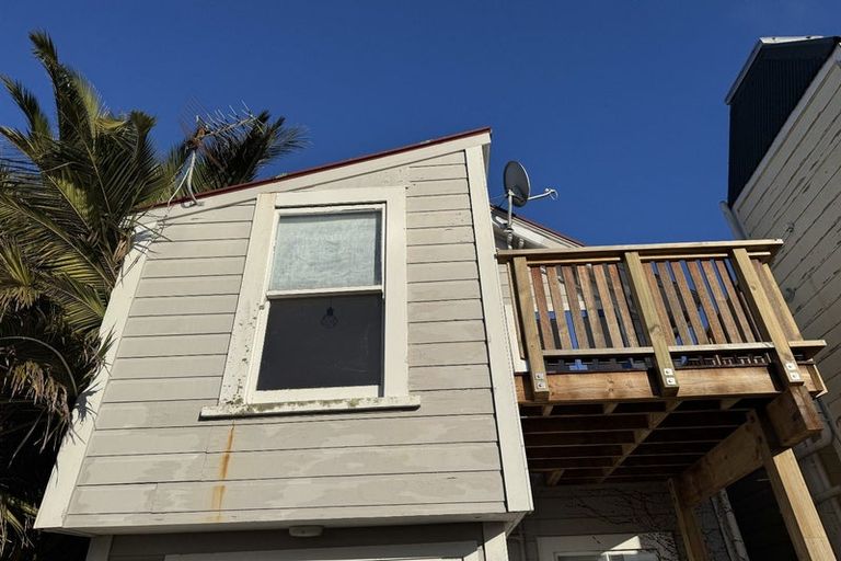 Photo of property in 59 Nairn Street, Mount Cook, Wellington, 6011