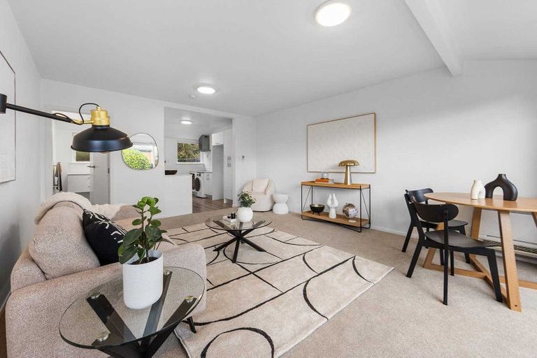 Photo of property in 4/30b Nortons Road, Avonhead, Christchurch, 8042
