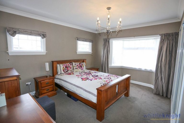 Photo of property in 92 Hinau Street, Riccarton, Christchurch, 8041