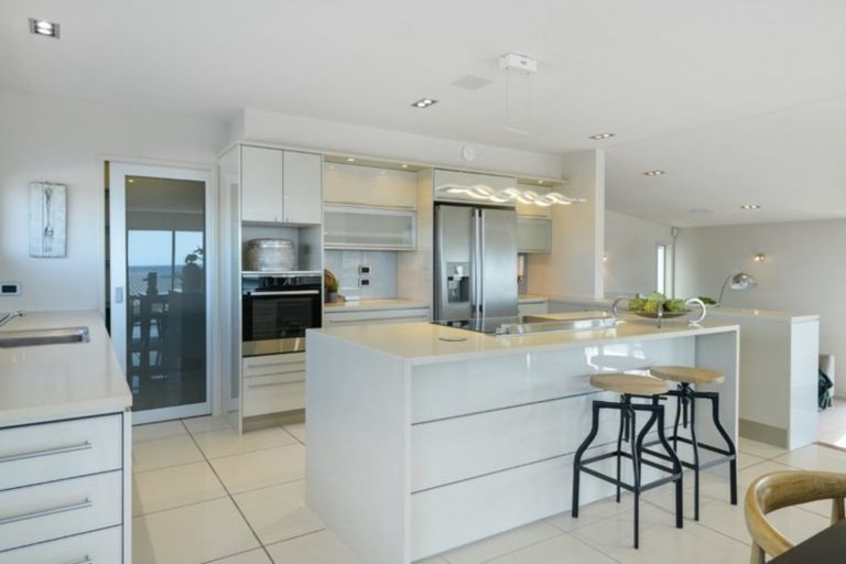 Photo of property in 1026b Papamoa Beach Road, Papamoa Beach, Papamoa, 3118