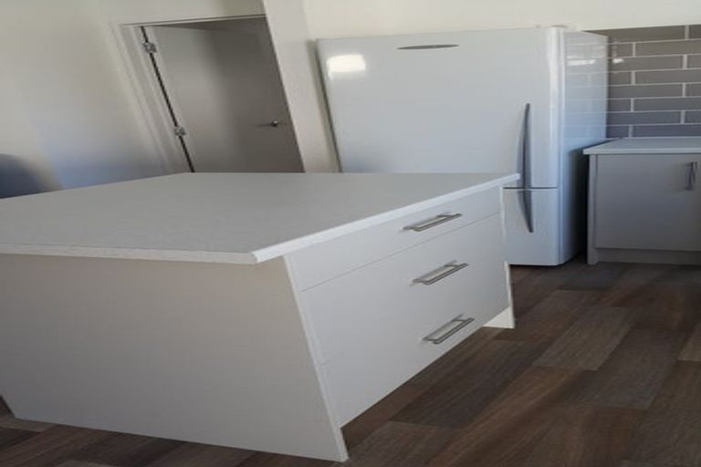 Photo of property in 120 Maidstone Road, Ilam, Christchurch, 8041