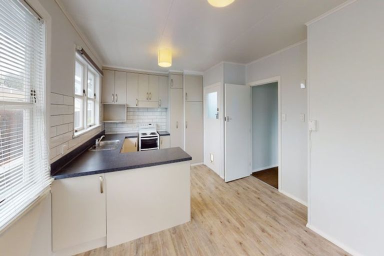 Photo of property in 12 Titoki Street, Castlecliff, Whanganui, 4501