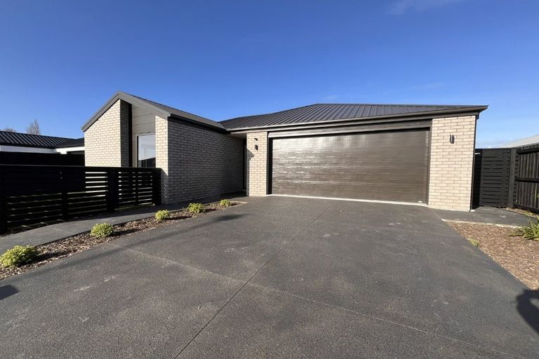 Photo of property in 46 Bill Hammond Drive, Belfast, Christchurch, 8051