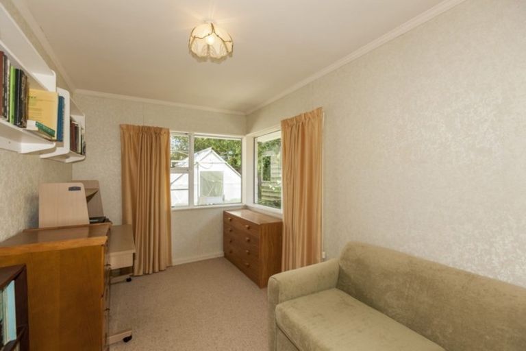 Photo of property in 32 Kohekohe Road, Waikanae, 5036